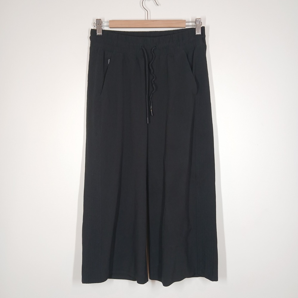 Athleta Cropped Wide Leg Pants Womens 4 Black Drawstring Pull On Athleisure